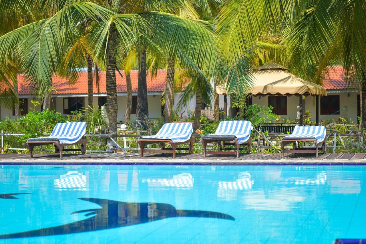 De Silva Palm Resort カルピティヤ エクステリア 写真
